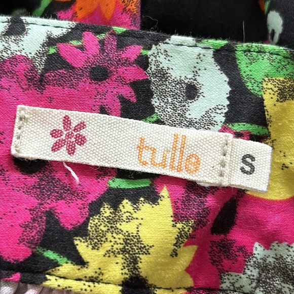 Tulle from Anthro Floral Print Gathered Mini Skirt w Pockets, Brass Buttons - Picture 2 of 9